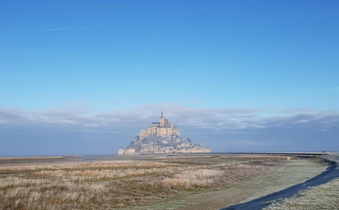 Carentan-les-MaraisDomaine Airborne住宿加早餐旅馆 外观 照片